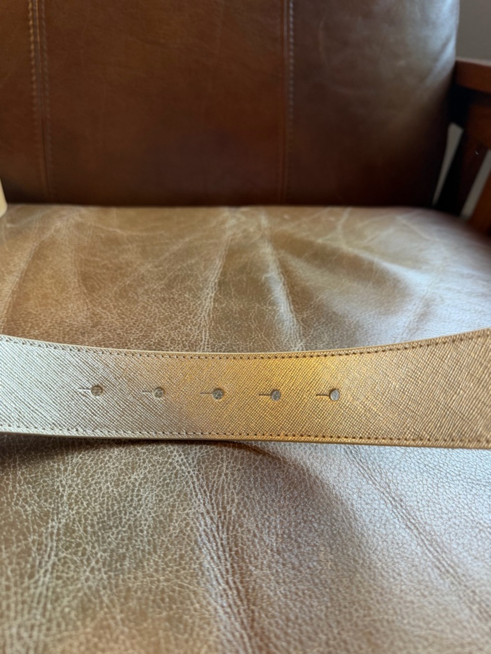 Tory Burch reversible Beige Leather Belt Gold Buckle, gold on the reverse side - Picture 5 of 5